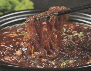 Vermicelli with Spicy Minced Pork
