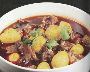 Braised Buff with Potatoes